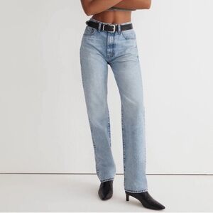 Madewell 90’s Straight Jean in Mercer Wash